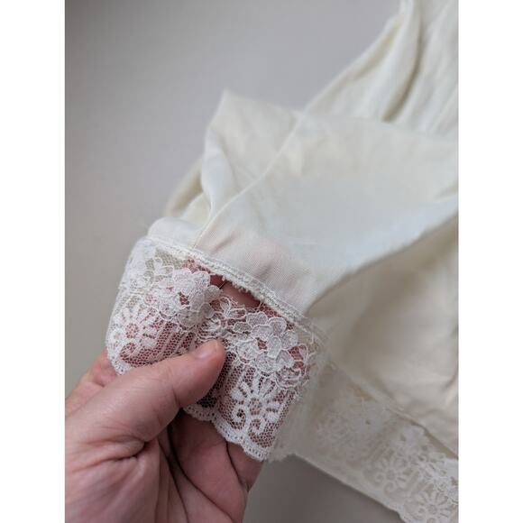 Vtg Wonder Maid Slip Dress Womens Medium White Lace Slinky Sleek Midi Coquette - Picture 5 of 9